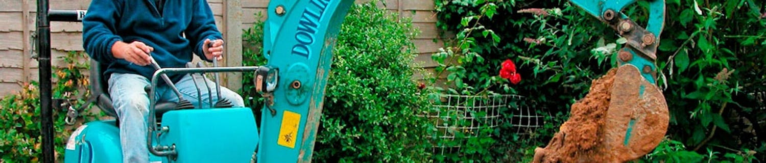 Spar dig selv for masser af tid og kræfter ved at leje det rette udstyr til de store, tunge opgaver. Her er 14 maskiner, som det betaler sig at leje. Spar dig selv for masser af tid og kræfter ved at leje det rette udstyr til de store, tunge opgaver. Her er 14 maskiner, som det betaler sig at leje.